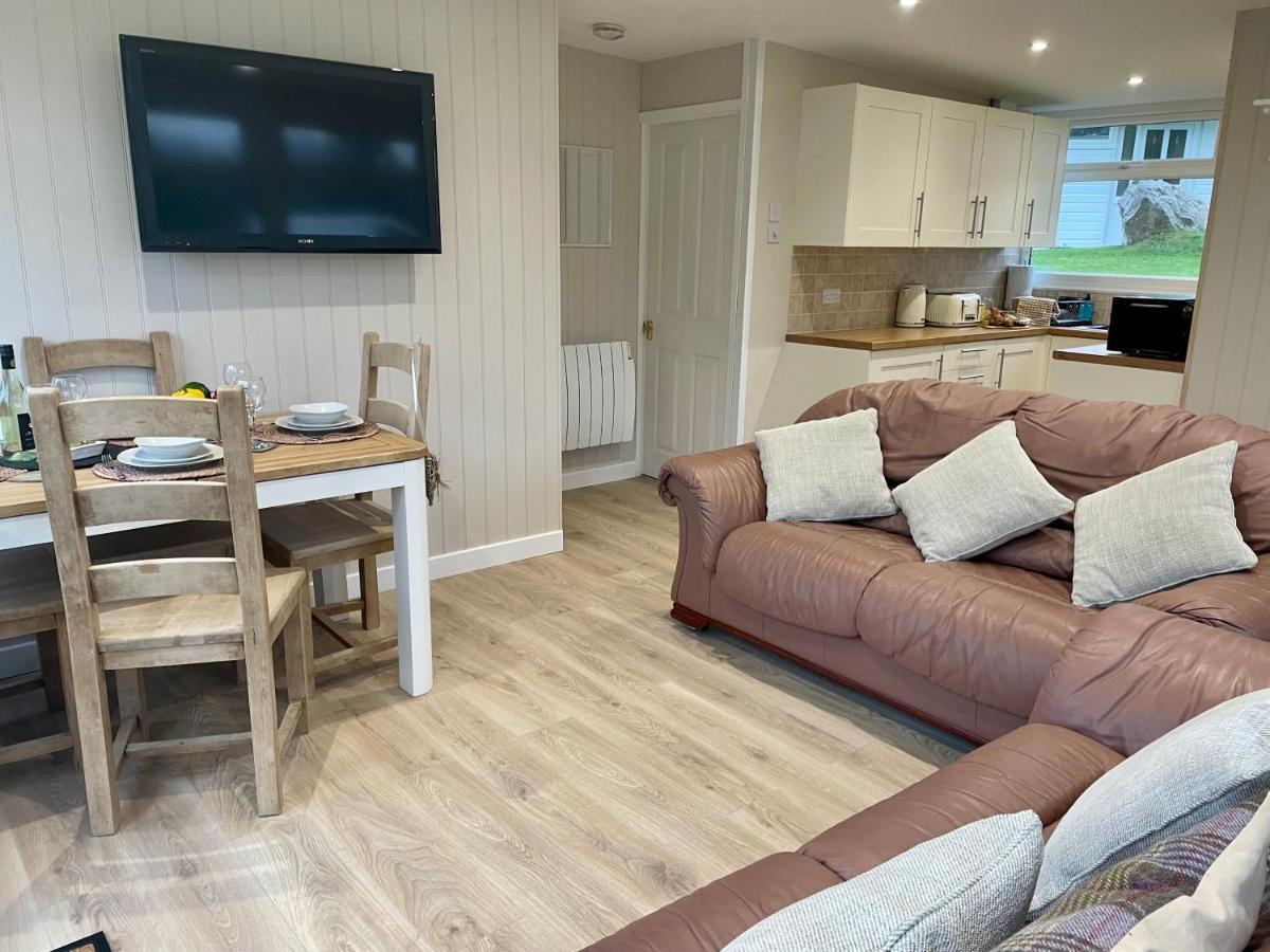 Vila Galwad-Y-Mor Haverfordwest Exteriér fotografie
